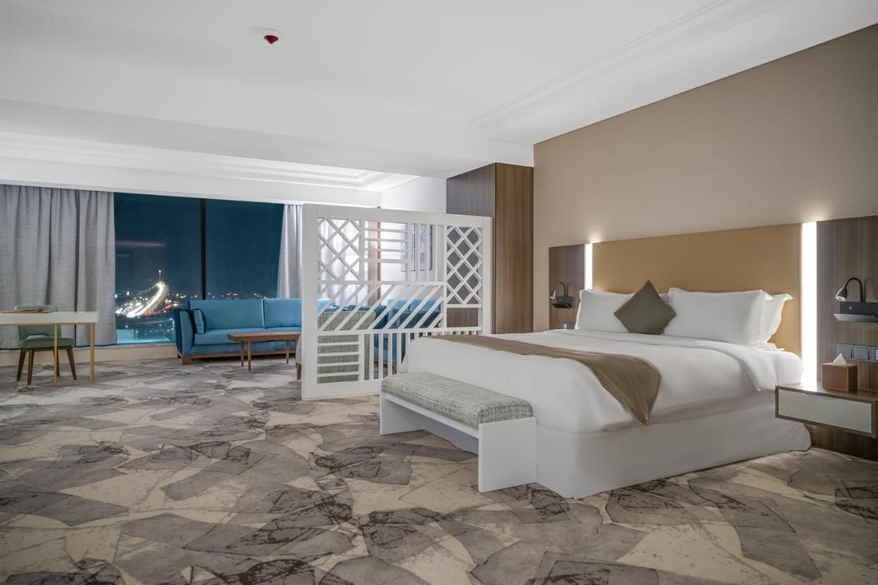 Grand Millennium Al Seef Basra Exterior foto
